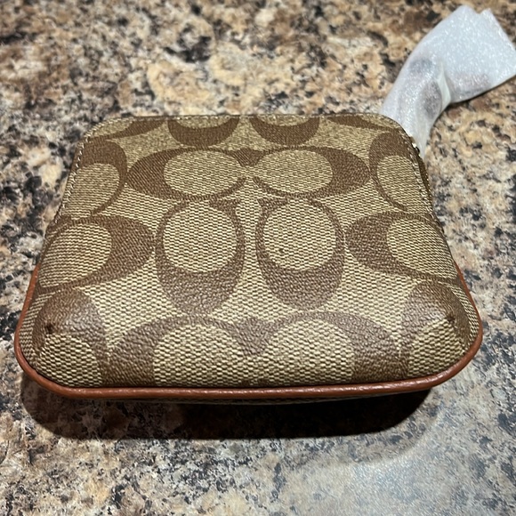 Coach Pennie Card Case In Signature Canvas - Picture 5 of 6